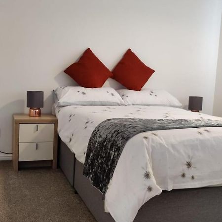 2 Bed Solihull Near Nec Airport, Jlr, Resort Wrld Exteriér fotografie
