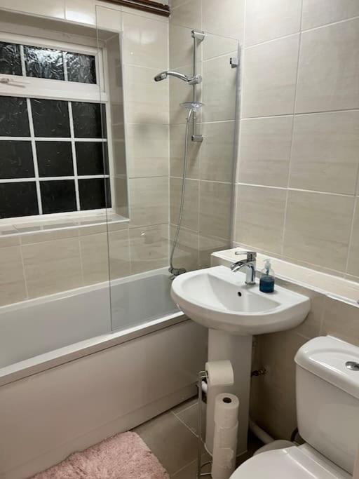 2 Bed Solihull Near Nec Airport, Jlr, Resort Wrld Exteriér fotografie