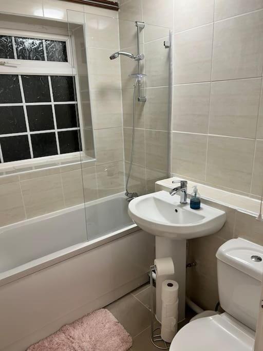 2 Bed Solihull Near Nec Airport, Jlr, Resort Wrld Exteriér fotografie